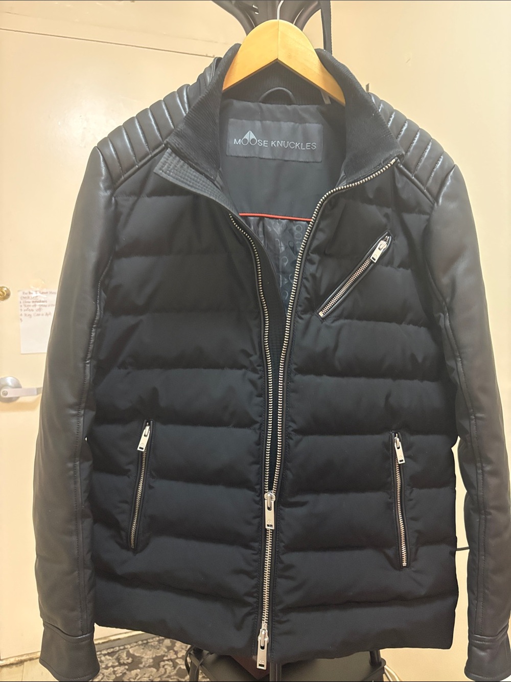 Moose  Knuckle Men's Black Quilted Puffer Jacket with Leather Sleeves Size M - Picture 2 of 15